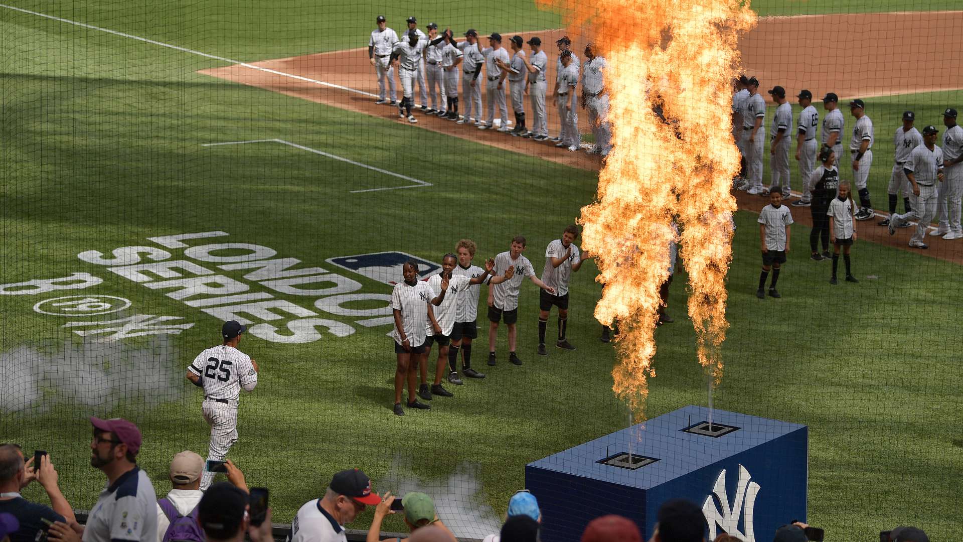 重点关注他 重点关注他